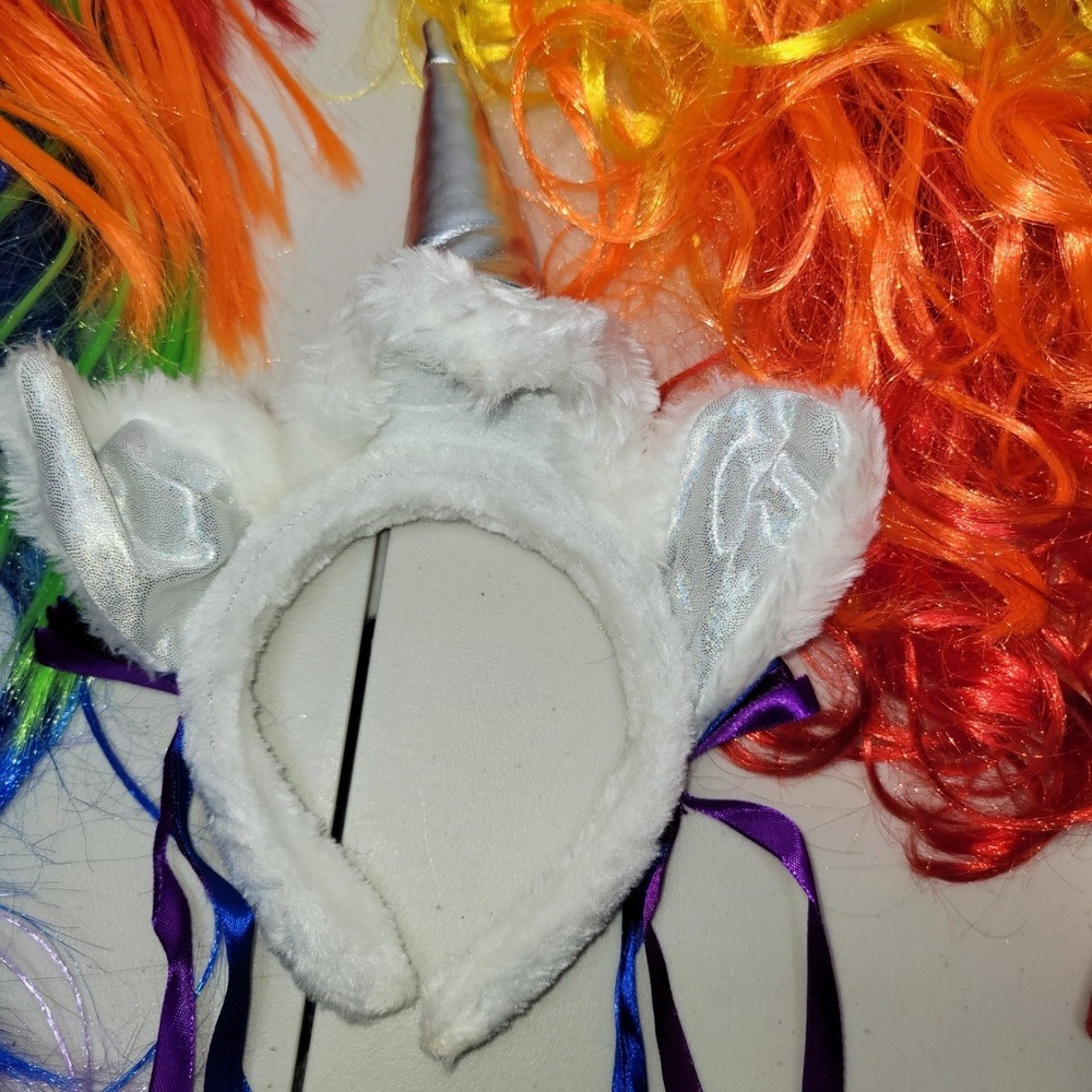 Women's Spirit Unicorn Halloween Costume Kit ~ Headband Wig Socks Rainbow - Picture 6 of 6